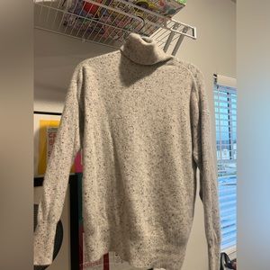 aritzia luxe cashmere caravan turtleneck